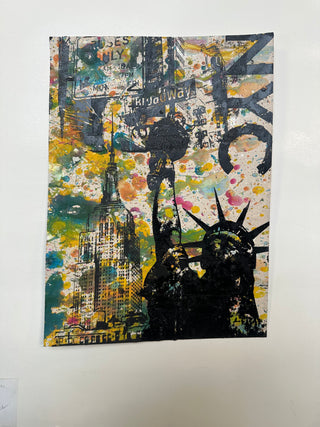 Statue Of Liberty / Broadway Street Sign (medium) 2 - NYC